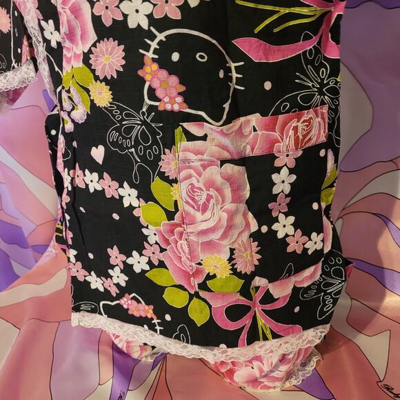 Hello Kitty Top Shorts Outfit Size Small Black Lace Rose Halloween Gyaru Cosplay - Picture 14 of 15
